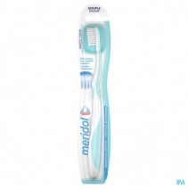meridol-tandvlees-bescherming-zacht-tandenborstel